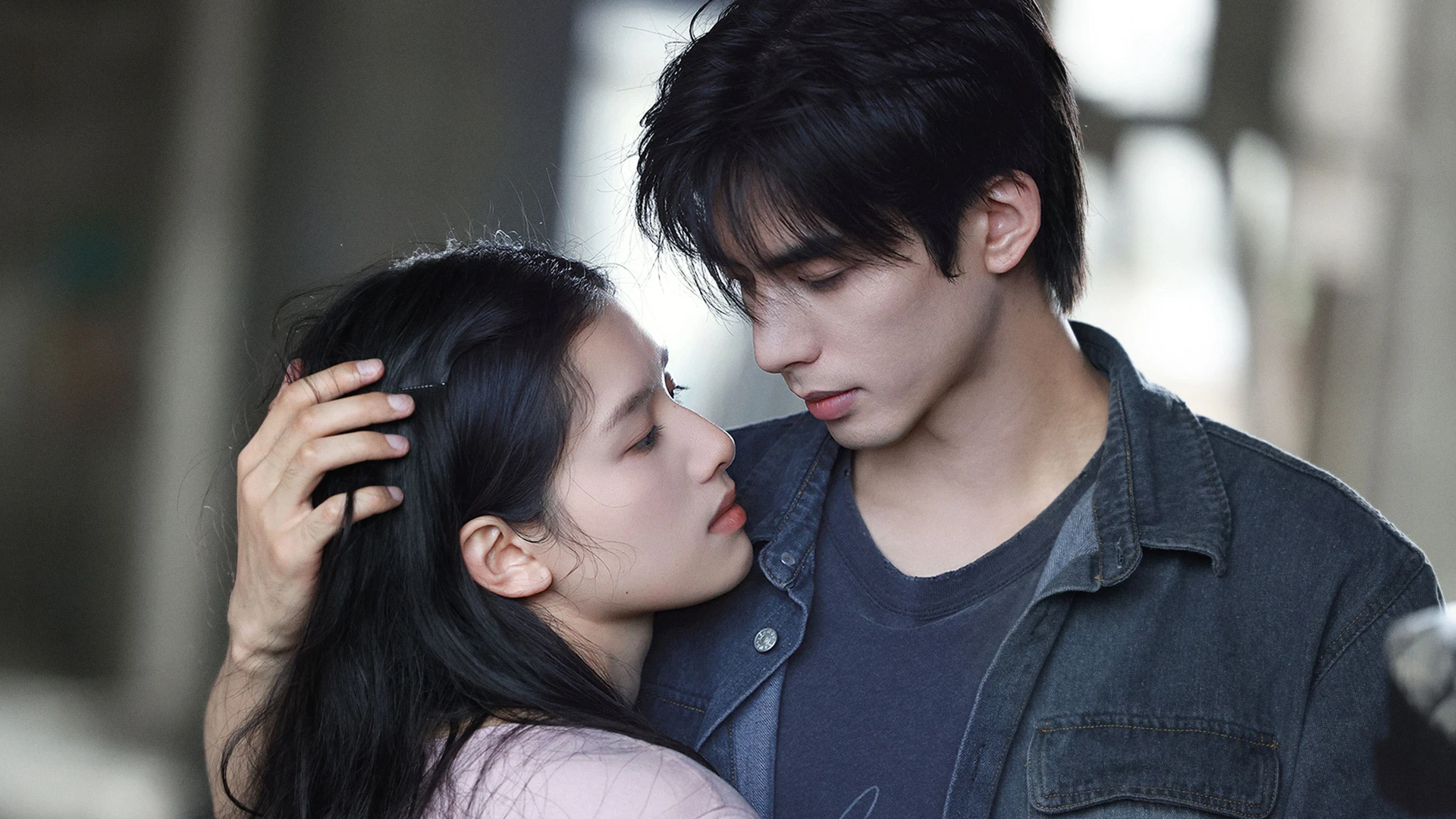 Chó Hoang Và Xương - Love For You